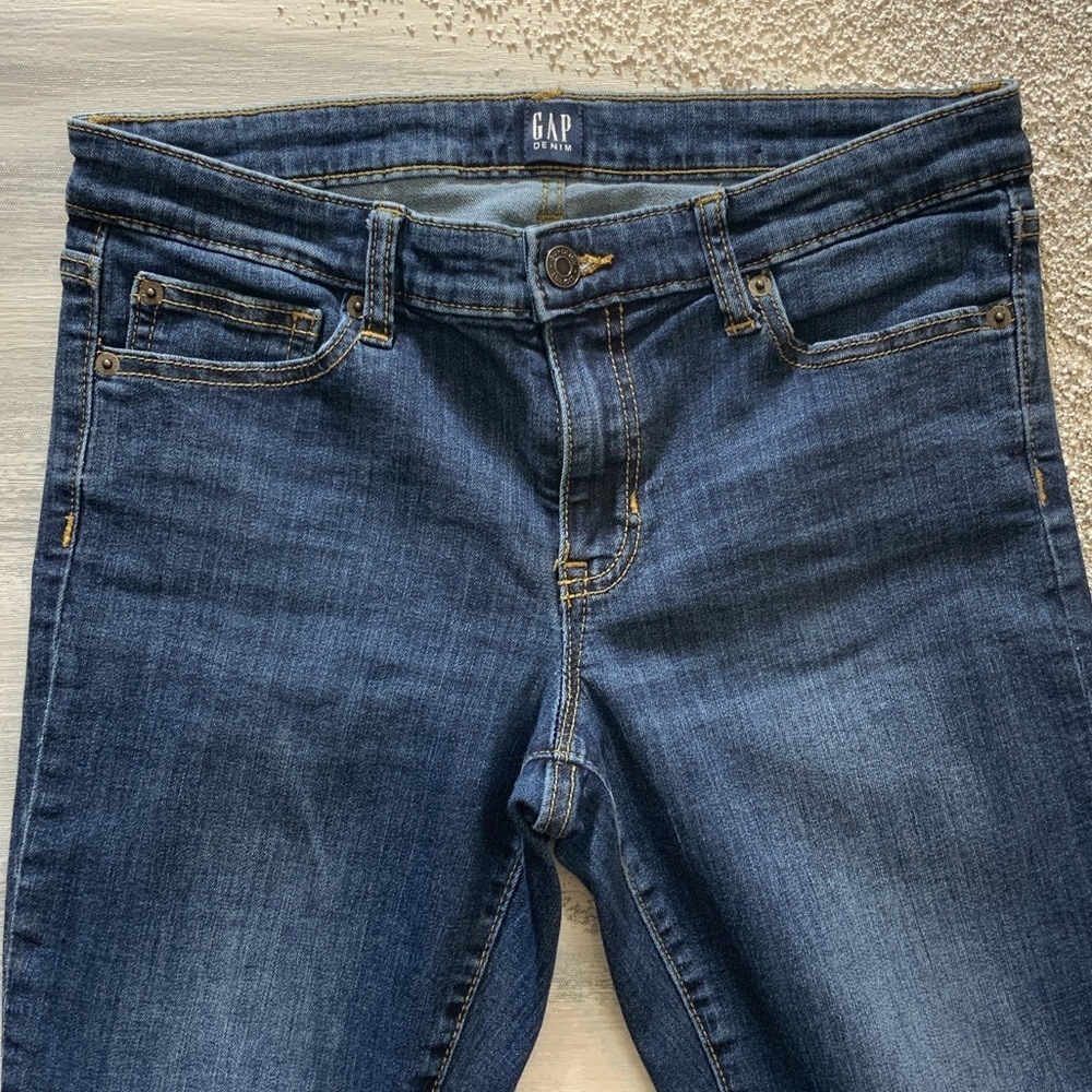 GAP Indigo Women's Skinny Jeans - Picture 3 of 9